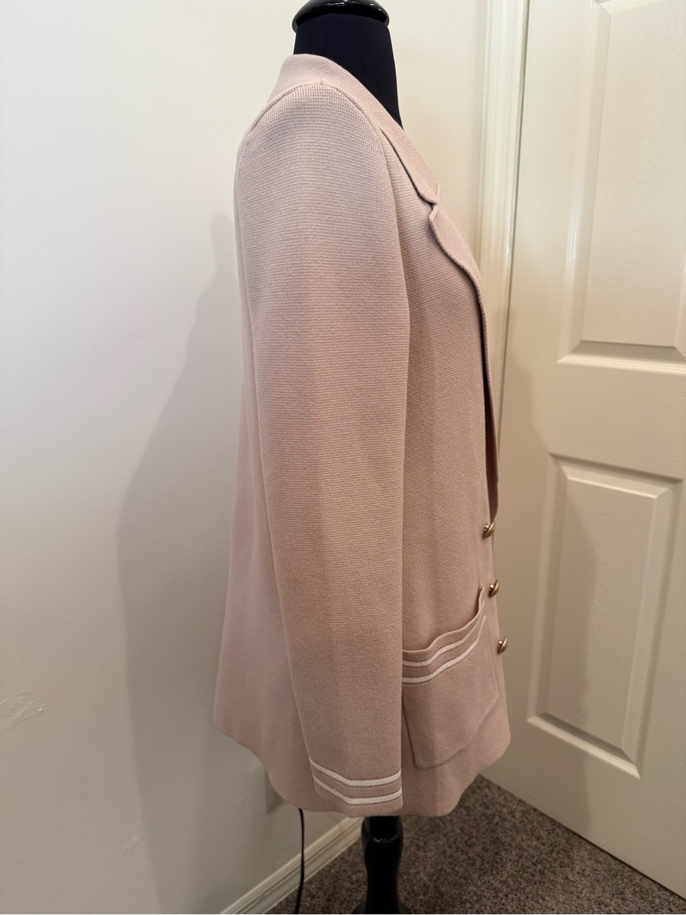 L’AGENCE Eileen Knit Double-Breasted Boyfriend Knit Blazer Blush Pink M $525 - Picture 9 of 15